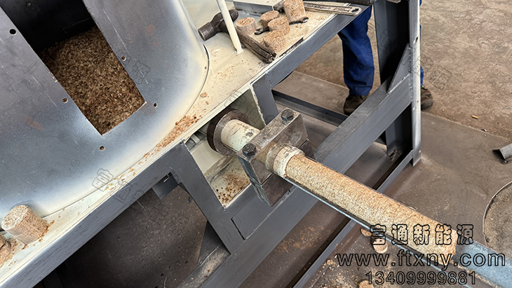 咖啡豆棒狀燃料加工過程