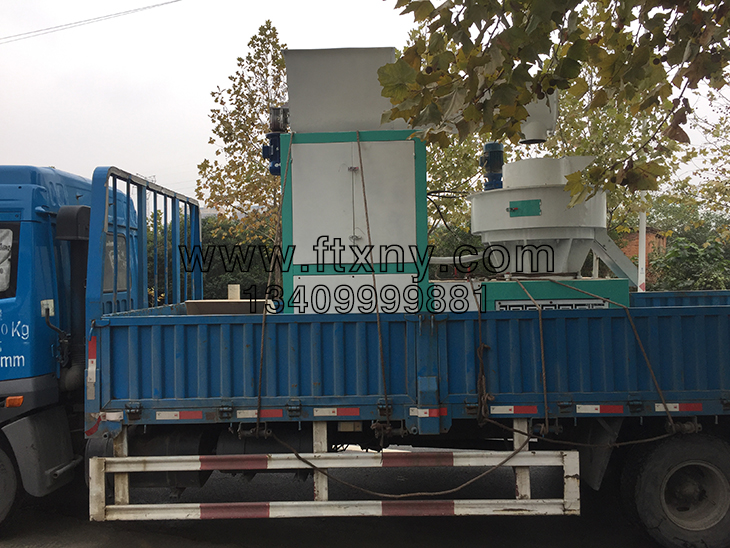 木屑顆粒機發貨