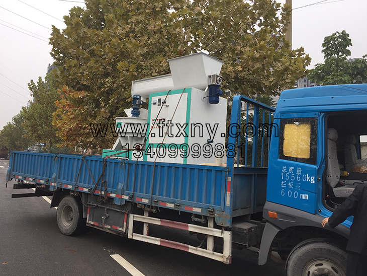 木屑顆粒機發貨